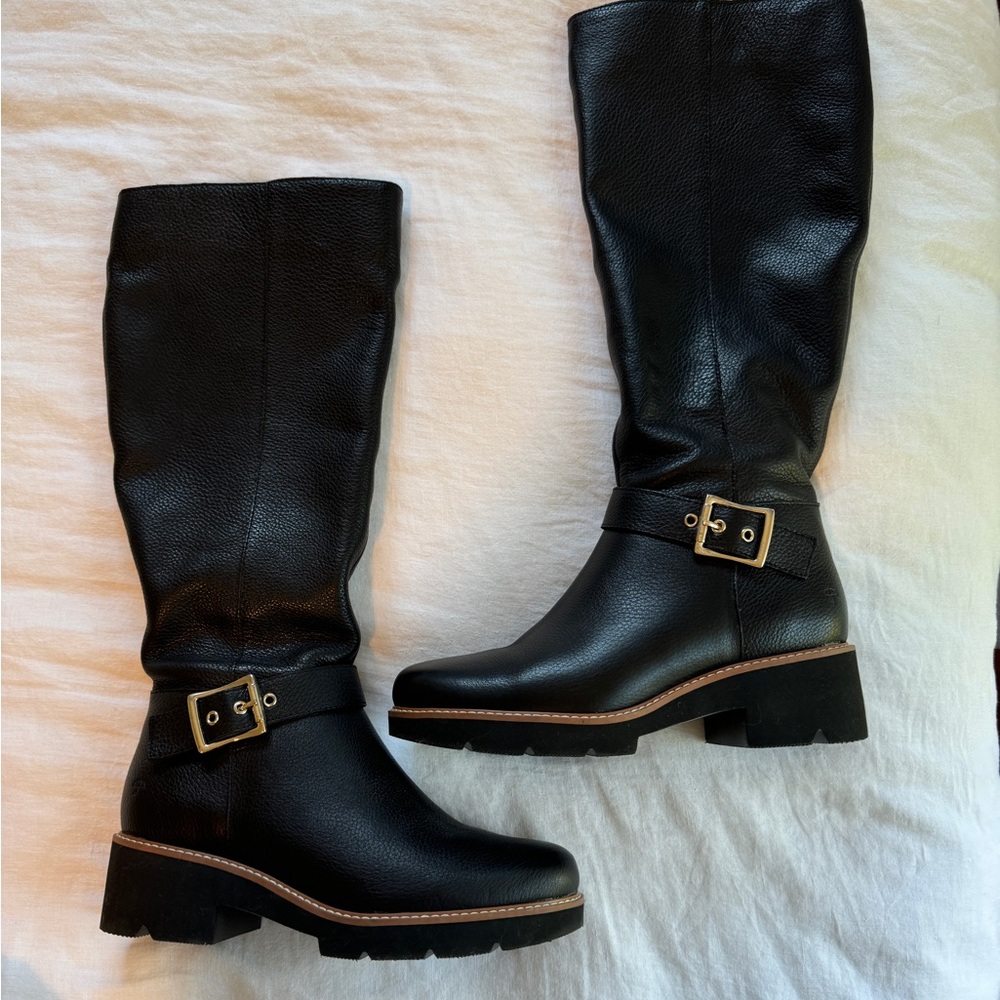 Naturlizer Darry knee high boot